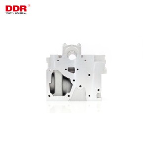 8140.27 Aluminum cylinder head 2991607