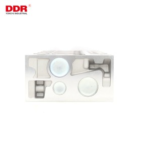 J8S Aluminum cylinder head 7701468224