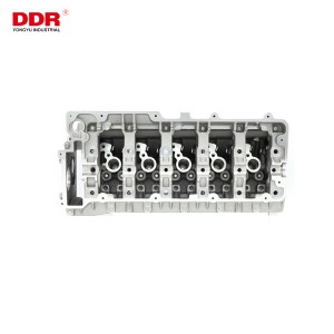 TD5 Aluminum cylinder head LDF000890