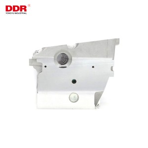 TD5 Aluminum cylinder head LDF000890